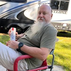 Meet your Posher, Aaron